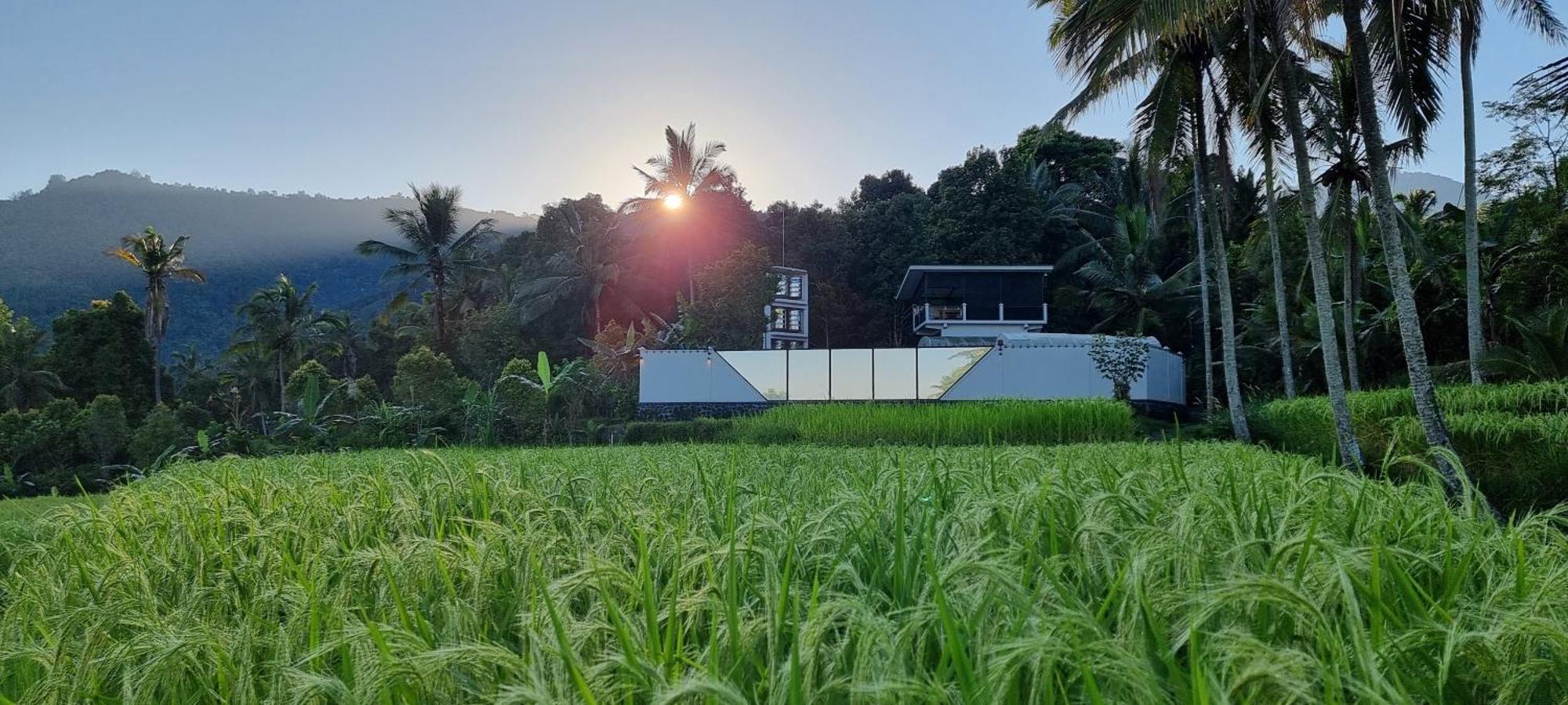 Utopiaku - Munduk Highlands Villa Exterior foto